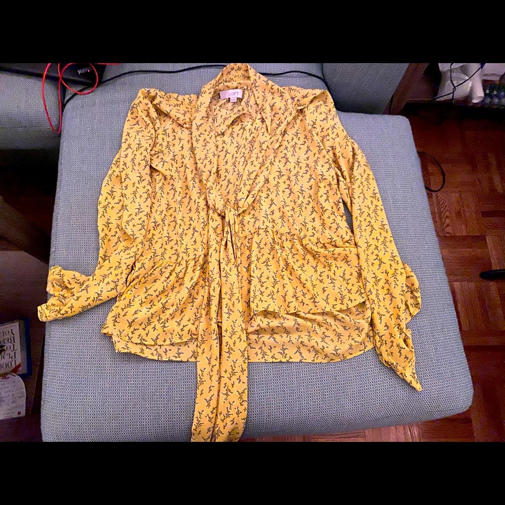 Tie neck blouse